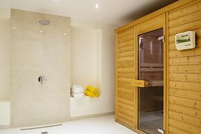 Theoxenia House Hotel