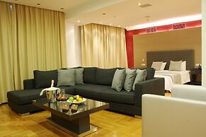 Theoxenia House Hotel