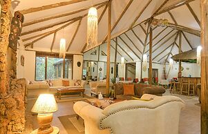 Gorilla Safari Lodge