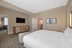 Hotel Flor Tampa Downtown, Tapestry Collection by Hilton