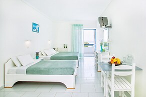 Xenios Port Marina Hotel