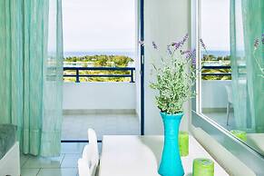 Xenios Port Marina Hotel