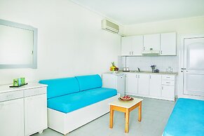 Xenios Port Marina Hotel