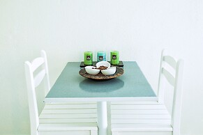 Xenios Port Marina Hotel