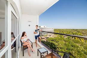 Uxmal Resort Maya