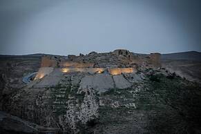 Montreal Hotel - Al Shobak