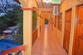 Hotel Las Tres Banderas