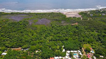 Las Avellanas Villas