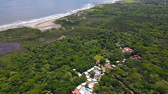 Las Avellanas Villas