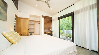 Las Avellanas Villas