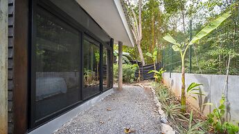 Las Avellanas Villas