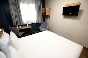 Travelodge Madrid Metropolitano