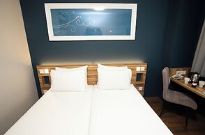 Travelodge Madrid Metropolitano