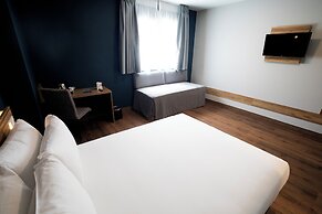 Travelodge Madrid Metropolitano