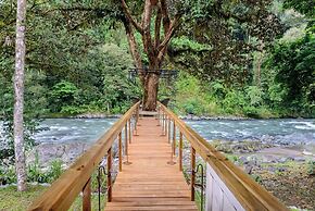 Pacuare Lodge by Böëna