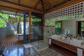 Pacuare Lodge by Böëna