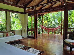 Pacuare Lodge by Böëna