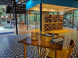 Pacuare Lodge by Böëna