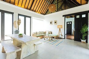 Artemis Villa and Hotel