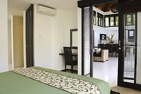 Artemis Villa and Hotel