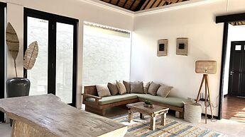 Artemis Villa and Hotel