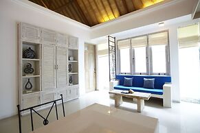 Artemis Villa and Hotel