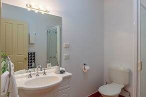 Lifestyle Apartments at Ferntree