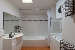 Lifestyle Apartments at Ferntree