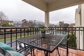 Lifestyle Apartments at Ferntree