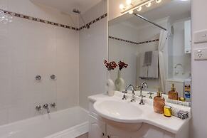 Lifestyle Apartments at Ferntree