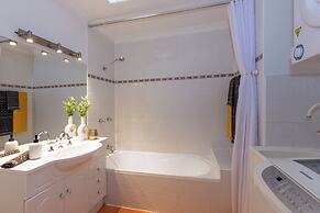 Lifestyle Apartments at Ferntree