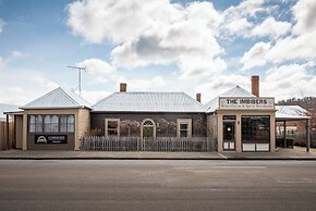 Robinson Cottage