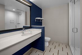 Fairfield Inn & Suites Tustin Orange County