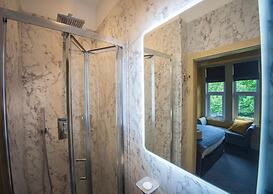 Mary's Court Guest House