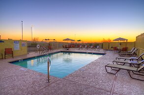 Holiday Inn Express Hotel & Suites Phoenix North Scottsdale by IHG