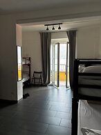 Lake Como Hostel