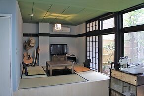 Juyoh Hotel - Hostel