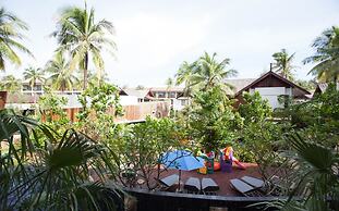 Graceland Khaolak Beach Resort