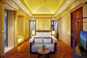 Graceland Khaolak Beach Resort