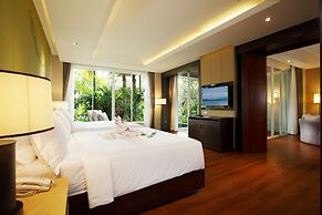 Graceland Khaolak Beach Resort