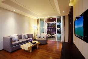 Graceland Khaolak Beach Resort