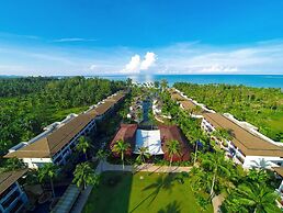 Graceland Khaolak Beach Resort