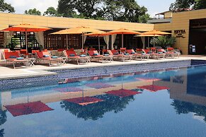 Fleuve Congo Hotel By Blazon Hotels