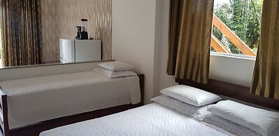 Apartamentos Casa Da Pedra