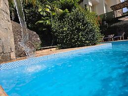 Apartamentos Casa Da Pedra