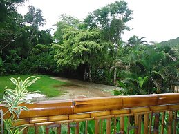 Bali Suites Itamambuca