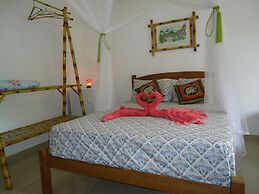 Bali Suites Itamambuca