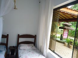 Bali Suites Itamambuca
