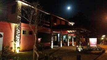 Bali Suites Itamambuca