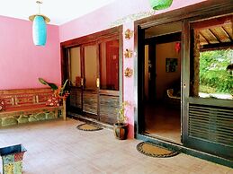 Bali Suites Itamambuca